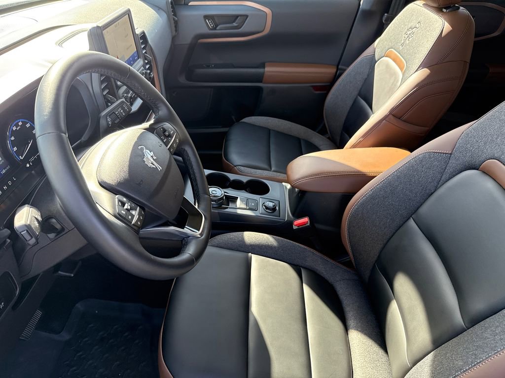 Used 2024 Ford Bronco Sport Outer Banks w/ Tech Package image 19