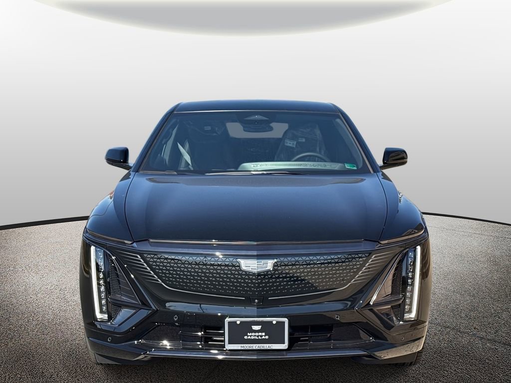 New 2026 Cadillac Lyriq Sport w/ LPO, Floor Liner Package AWD/4WD image 6