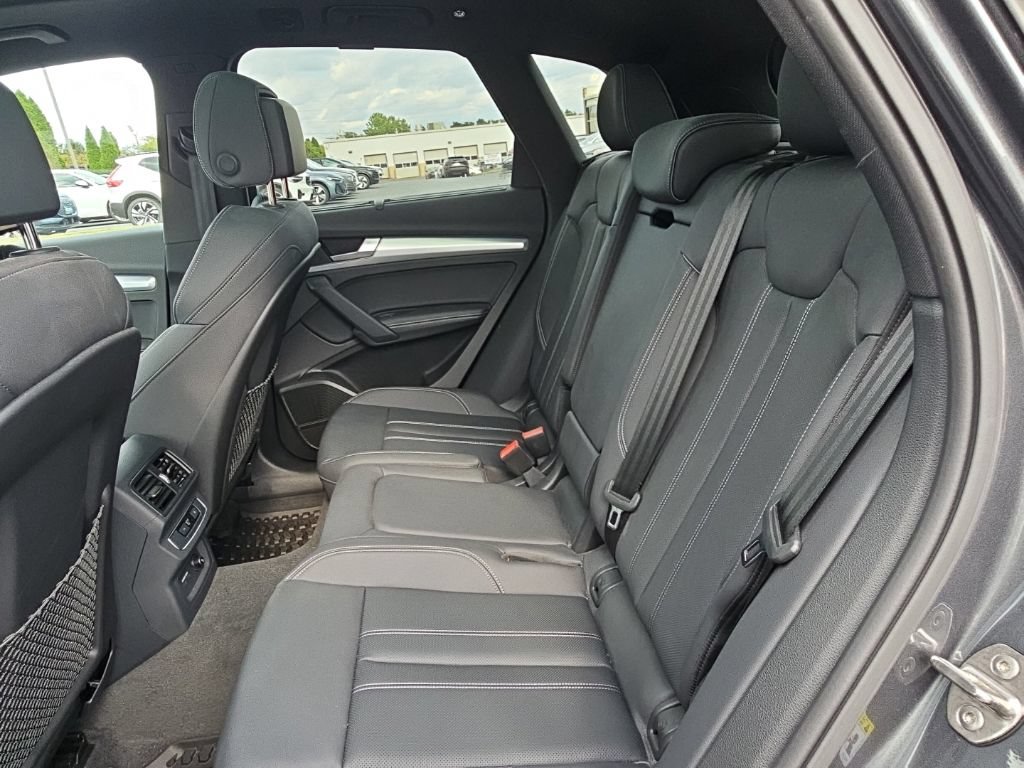 Used 2024 Audi Q5 2.0T Premium Plus AWD/4WD image 12