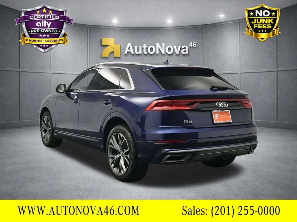 Used 2020 Audi Q8 Prestige w/ Prestige Package image 4