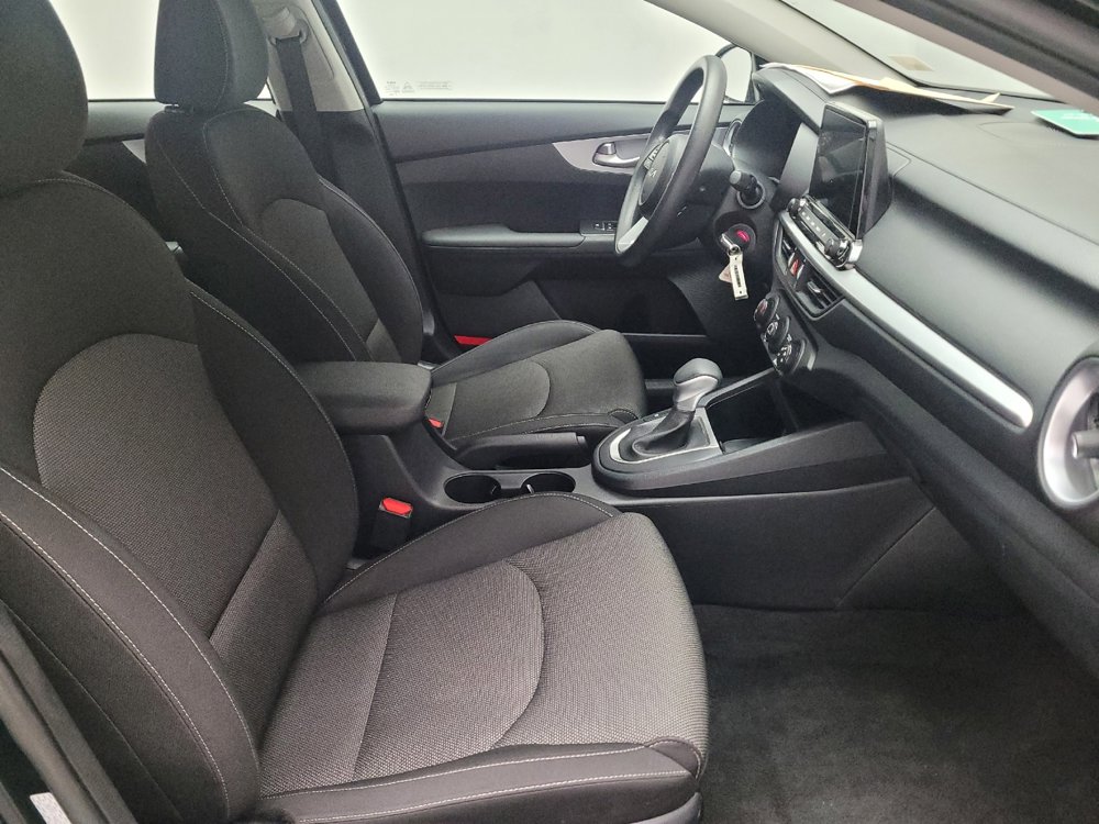 Used 2024 Kia Forte LXS image 21