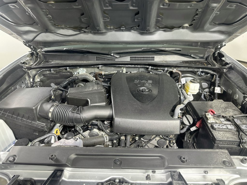 Used 2023 Toyota Tacoma SR AWD/4WD image 10