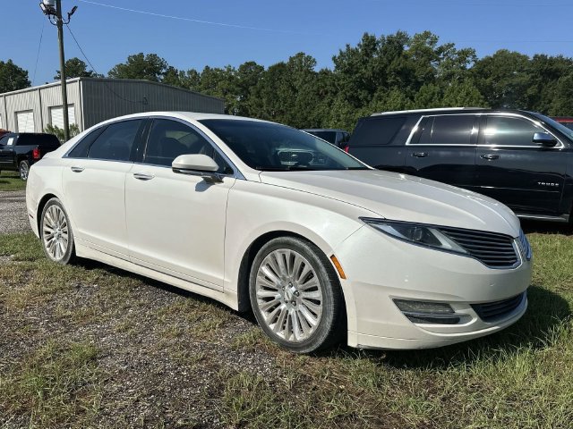 Used 2013 Lincoln MKZ FWD image 13