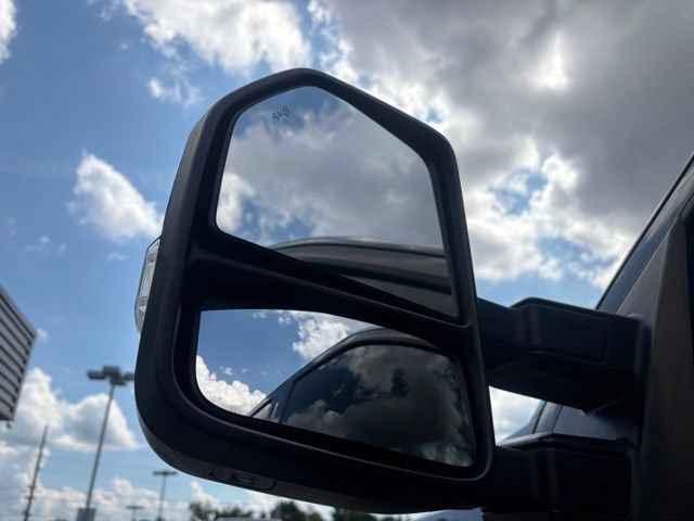 Used 2019 Ford F250 Lariat w/ Lariat Ultimate Package AWD/4WD image 15