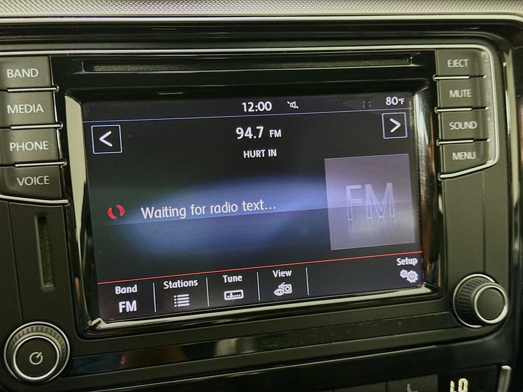 Used 2016 Volkswagen Passat 1.8T SE FWD image 17