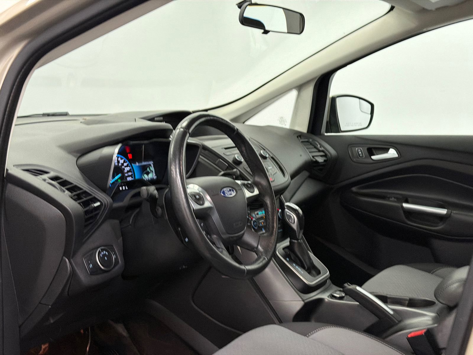 Used 2017 Ford C-MAX SE FWD image 14