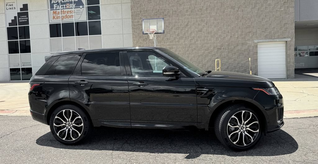 Used 2022 Land Rover Range Rover Sport HSE Silver Edition AWD/4WD image 5