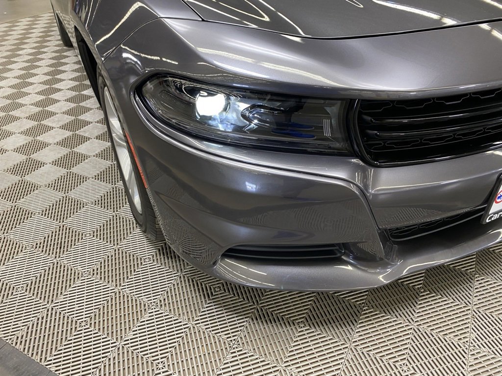 Used 2023 Dodge Charger SXT image 3