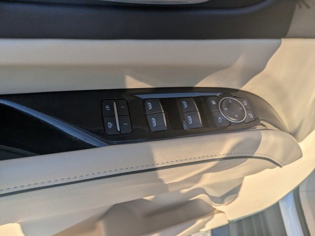 Used 2021 Cadillac Escalade Premium Luxury w/ Driver Assist Tech Package image 18