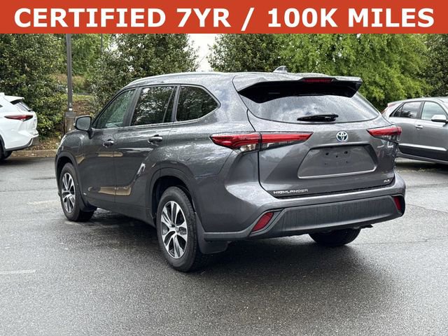 Used 2023 Toyota Highlander XLE AWD/4WD image 4