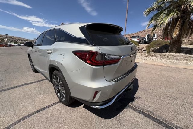 Used 2020 Lexus RX 350L Premium w/ Premium Package AWD/4WD image 3