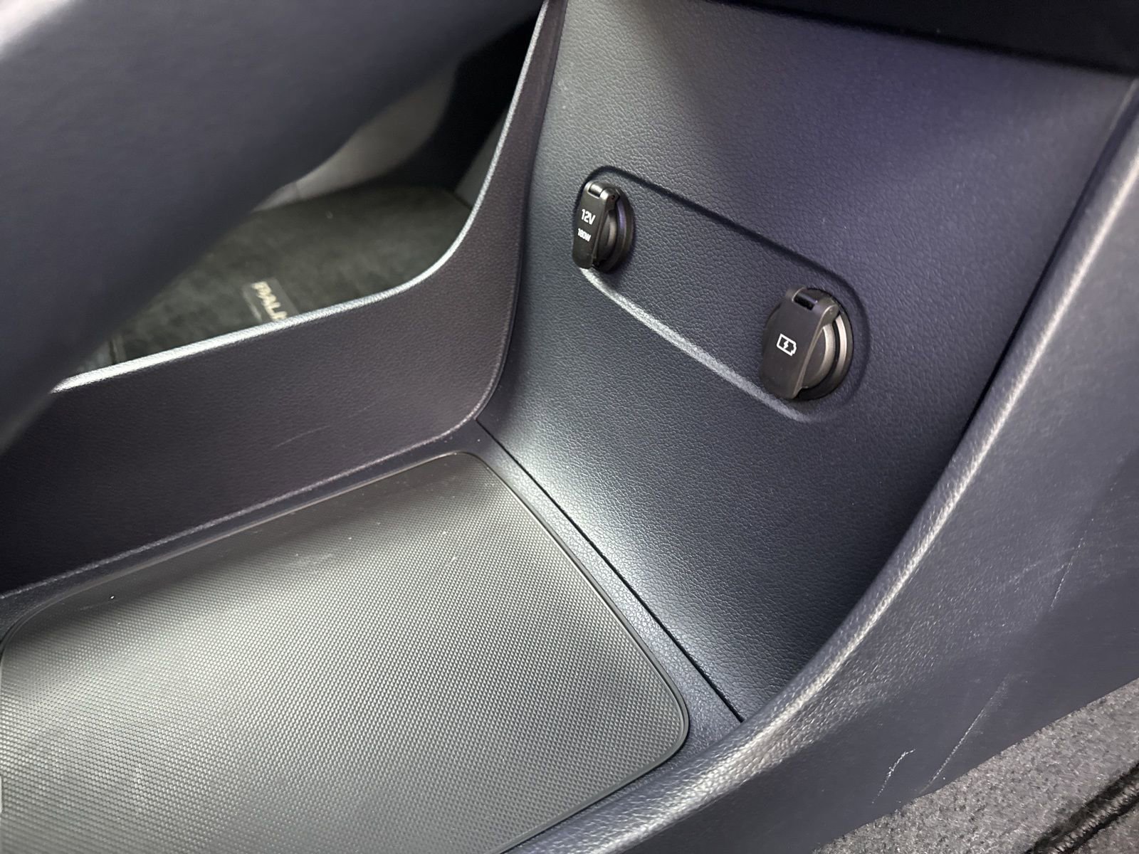 Used 2025 Hyundai Palisade Calligraphy image 43