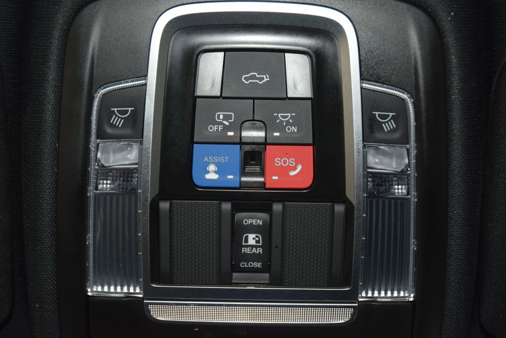 Used 2022 RAM 2500 Laramie AWD/4WD image 54