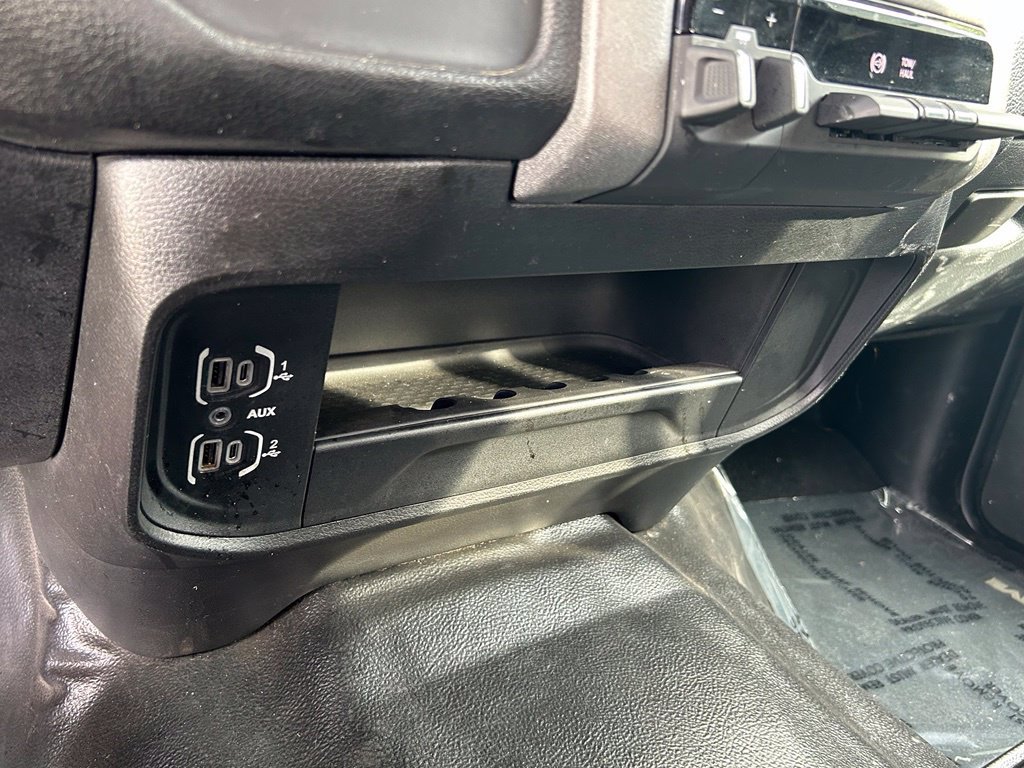 Certified 2024 RAM 3500 Tradesman w/ Bed Utility Group AWD/4WD image 18