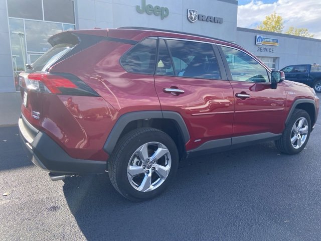 Used 2021 Toyota RAV4 Limited image 9