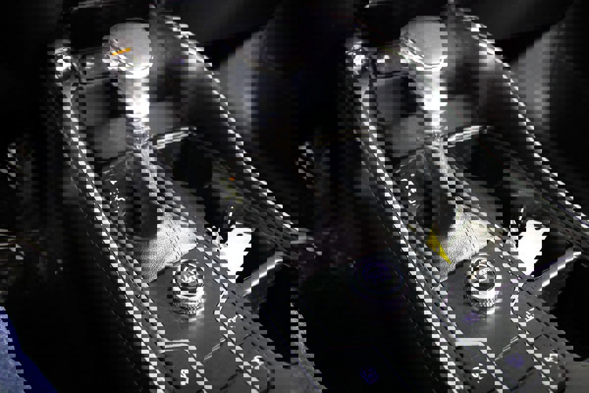 Used 2021 Kia Sorento S w/ Panoramic Sunroof Package image 11