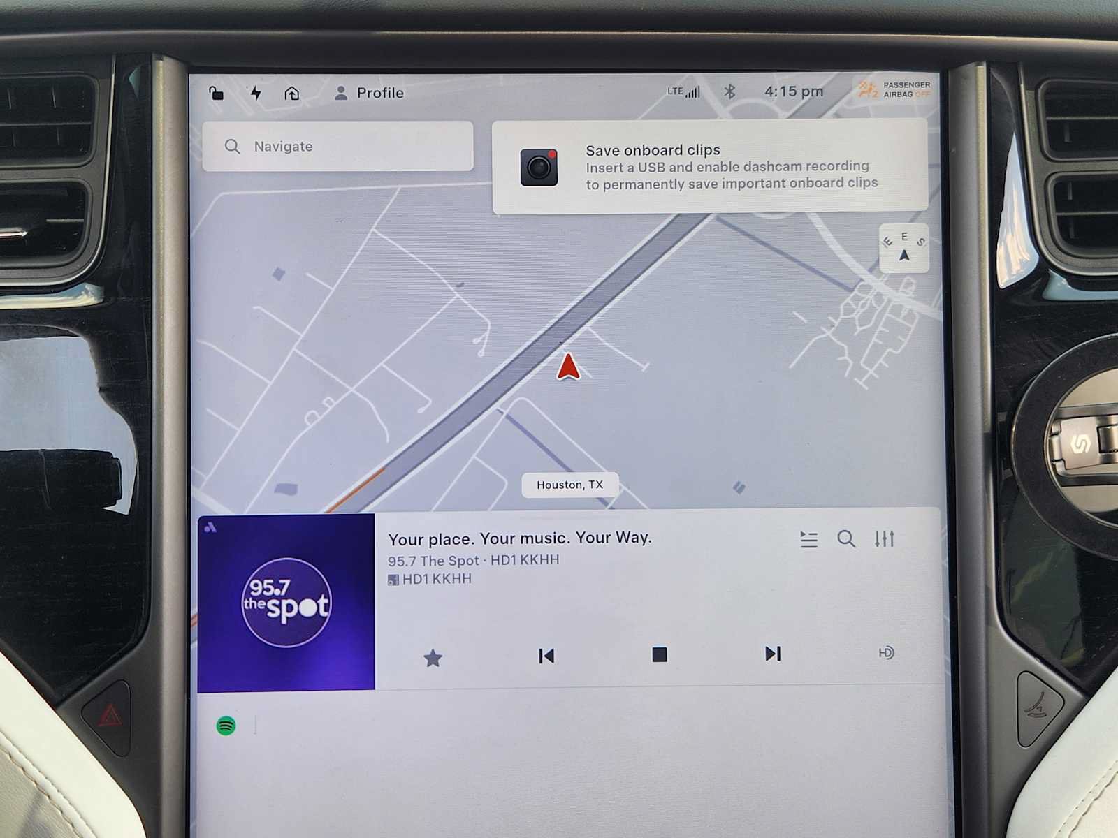 Used 2020 Tesla Model X Long Range AWD/4WD image 16