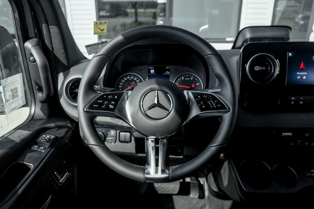 New 2026 Mercedes-Benz Sprinter 2500 image 18
