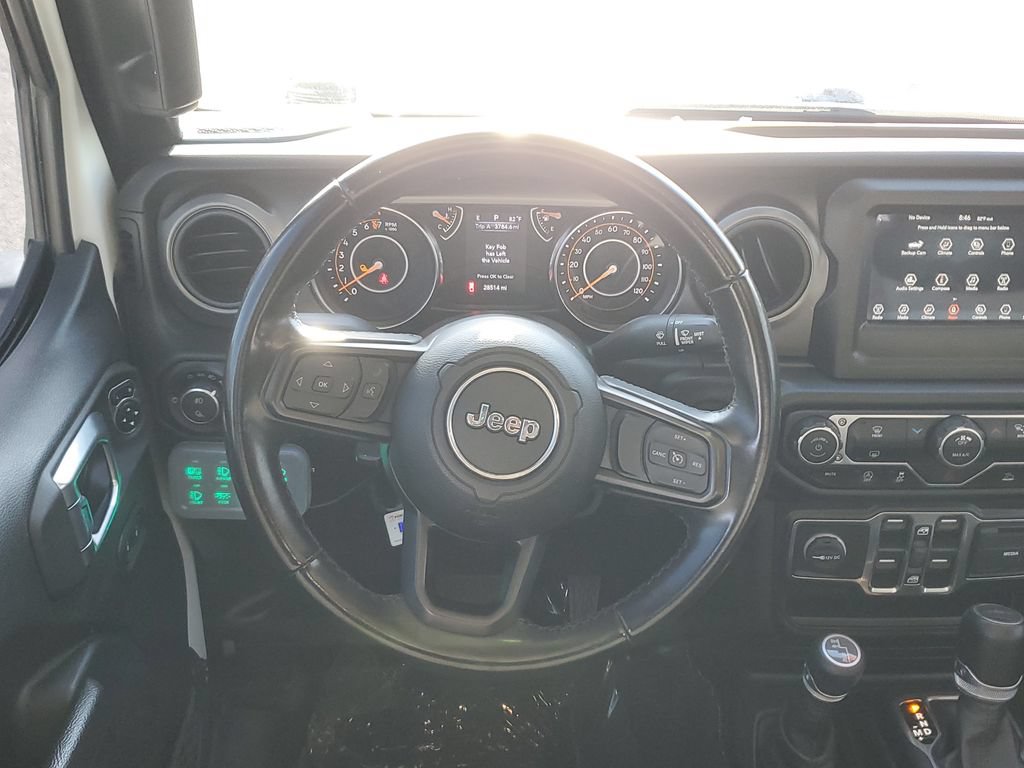 Used 2022 Jeep Gladiator Sport AWD/4WD image 18