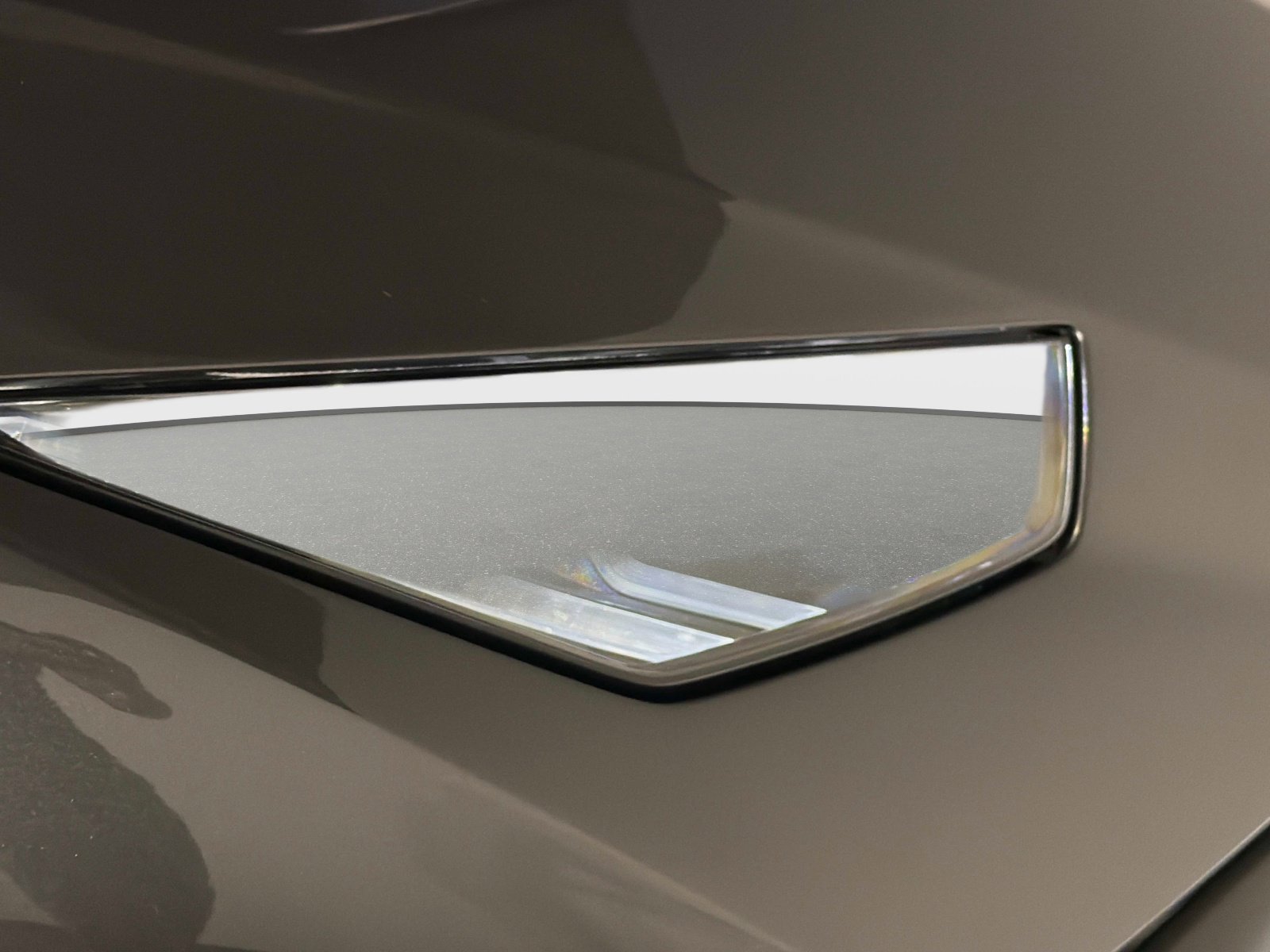 Used 2022 Lamborghini Huracan STO image 9