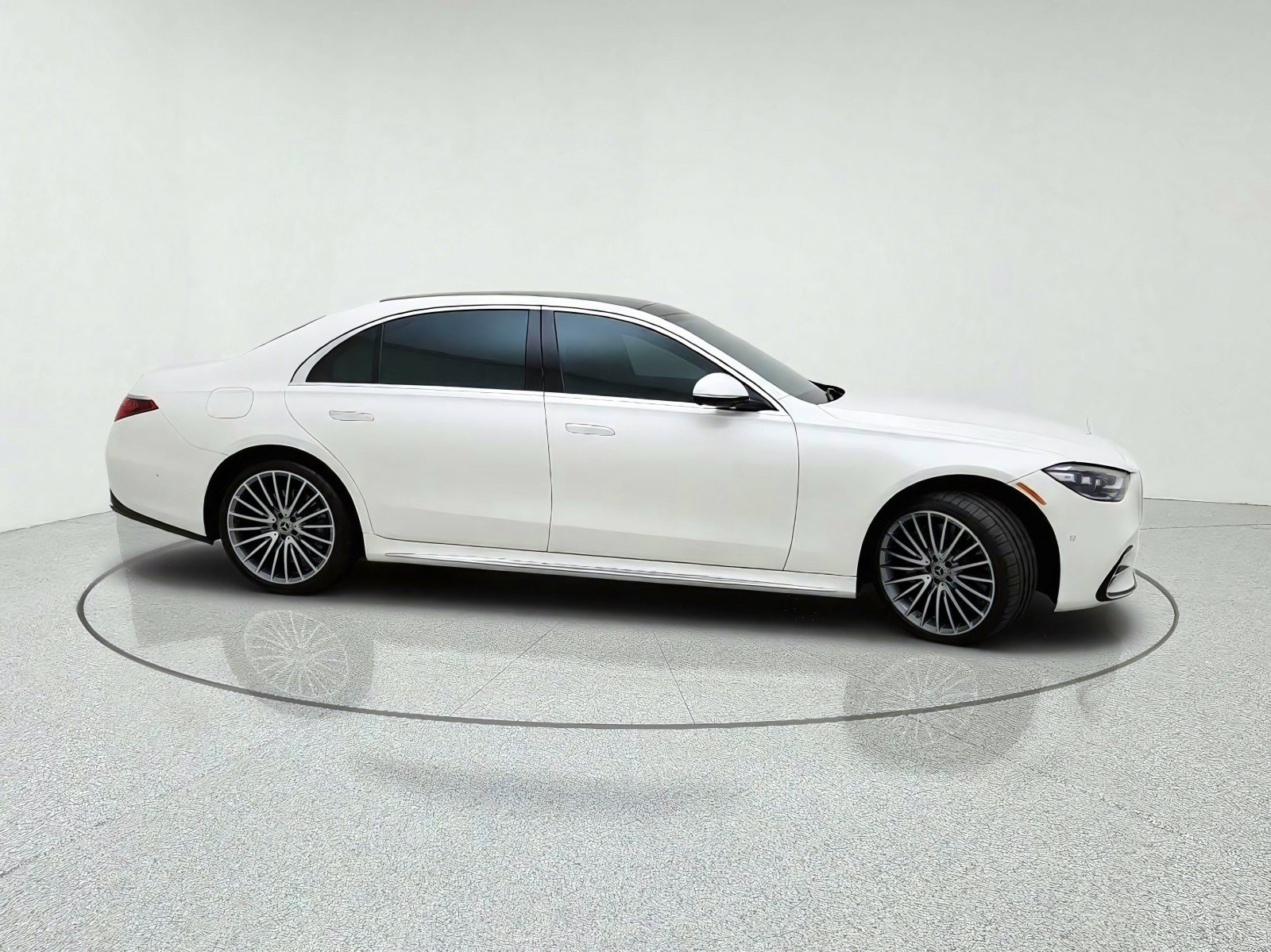 Certified 2023 Mercedes-Benz S 500 4MATIC image 6