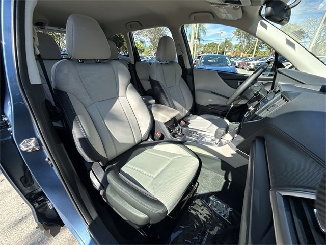 Certified 2023 Subaru Forester Base image 25