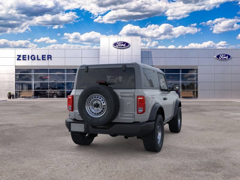 New 2026 Ford Bronco 2-Door AWD/4WD image 8
