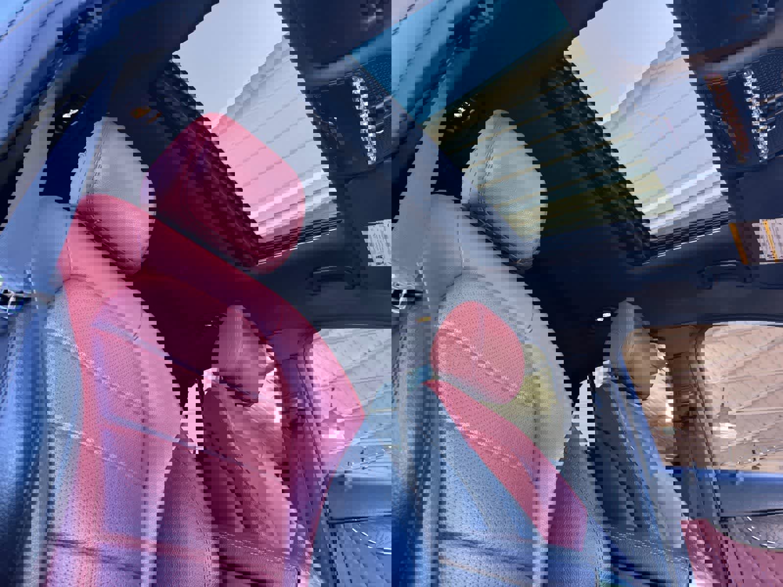 Used 2018 Mercedes-Benz GLC 300 4MATIC Coupe image 18