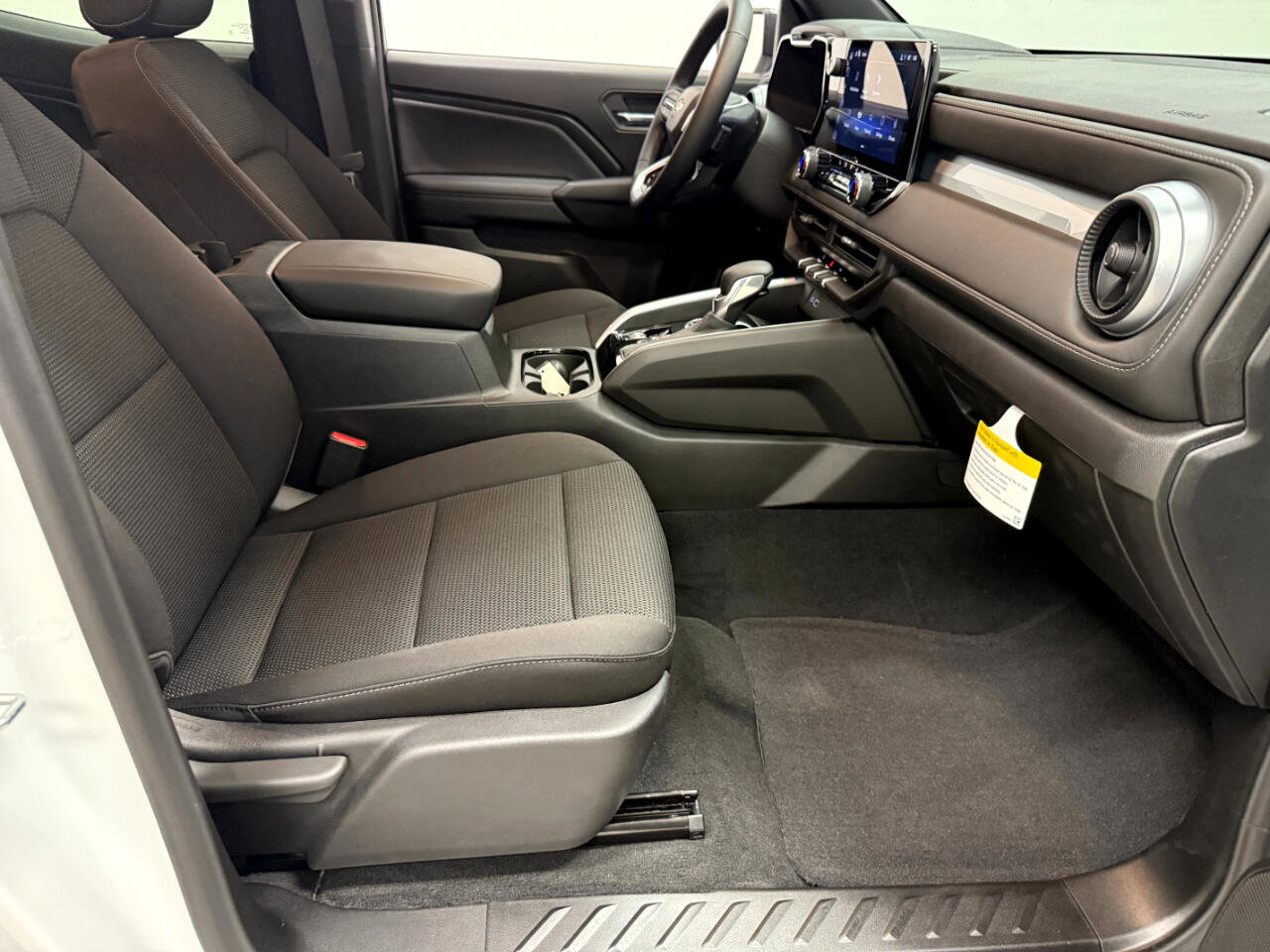 New 2025 Chevrolet Colorado LT w/ Advanced Trailering Package image 25