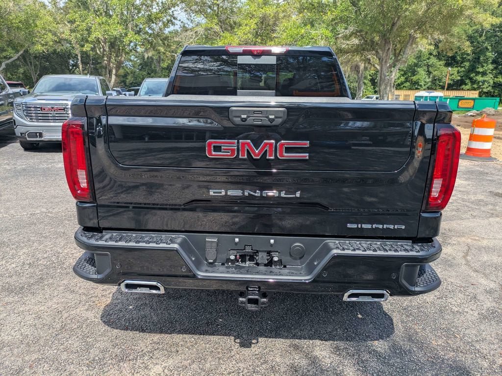 New 2026 GMC Sierra 1500 Denali w/ Denali Reserve Package AWD/4WD image 5