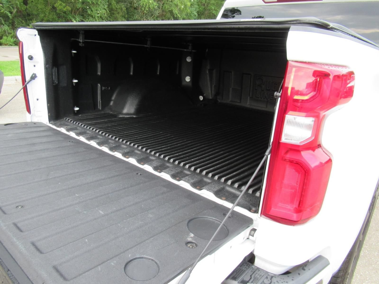 Used 2021 Chevrolet Silverado 1500 Custom RWD image 30