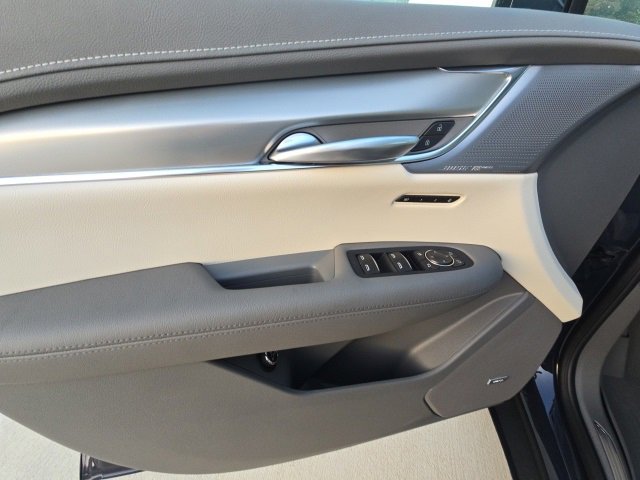 New 2025 Cadillac XT5 Premium Luxury w/ LPO, Floor Liner Package image 13
