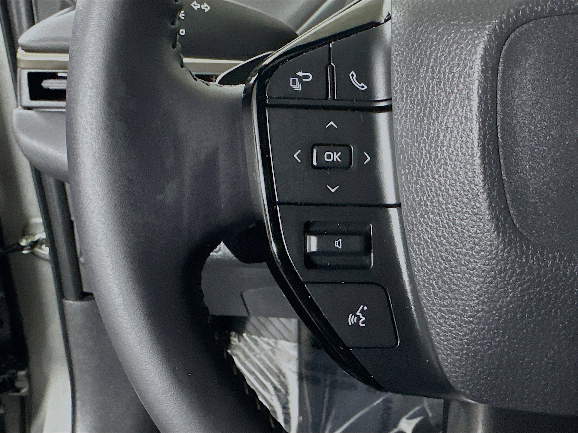 Certified 2026 Toyota bZ image 16