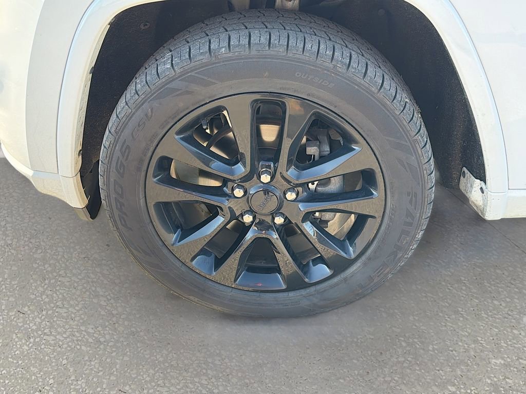 Used 2019 Jeep Grand Cherokee Altitude image 43