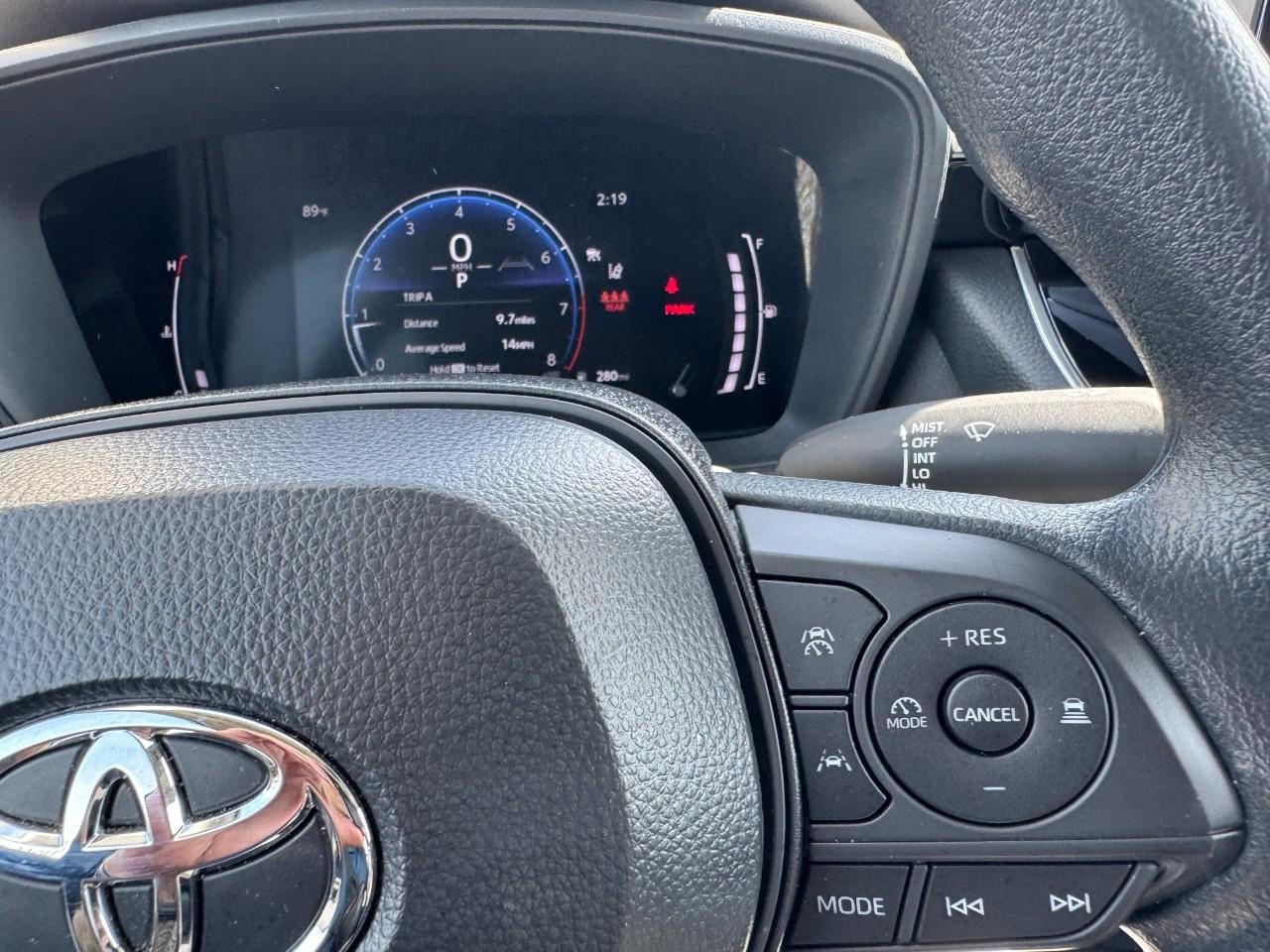 Used 2026 Toyota Corolla LE w/ LE Premium Package image 22
