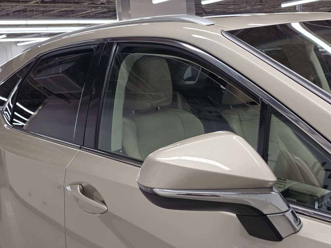 Used 2018 Lexus RX 450h AWD w/ Premium Package image 51