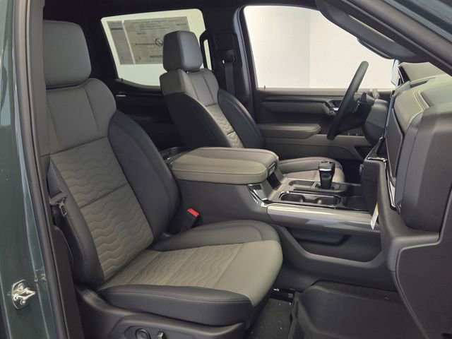 New 2026 Chevrolet Silverado 1500 ZR2 image 18