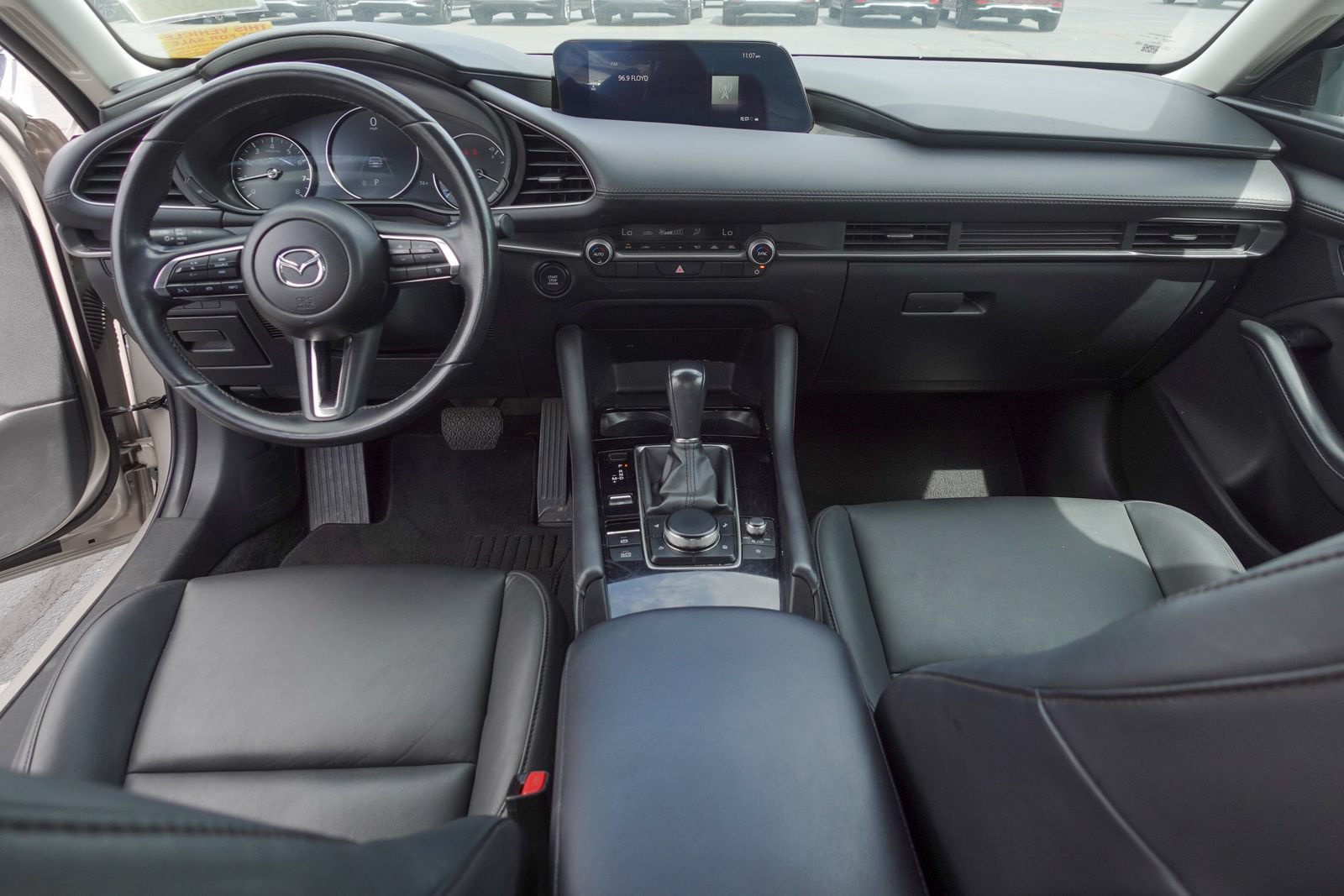 Used 2024 MAZDA MAZDA3 s FWD image 12