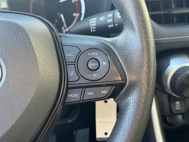 Used 2024 Toyota RAV4 LE image 27