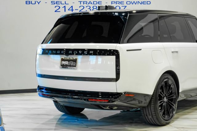 Used 2025 Land Rover Range Rover Long Wheelbase Autobiography AWD/4WD image 13