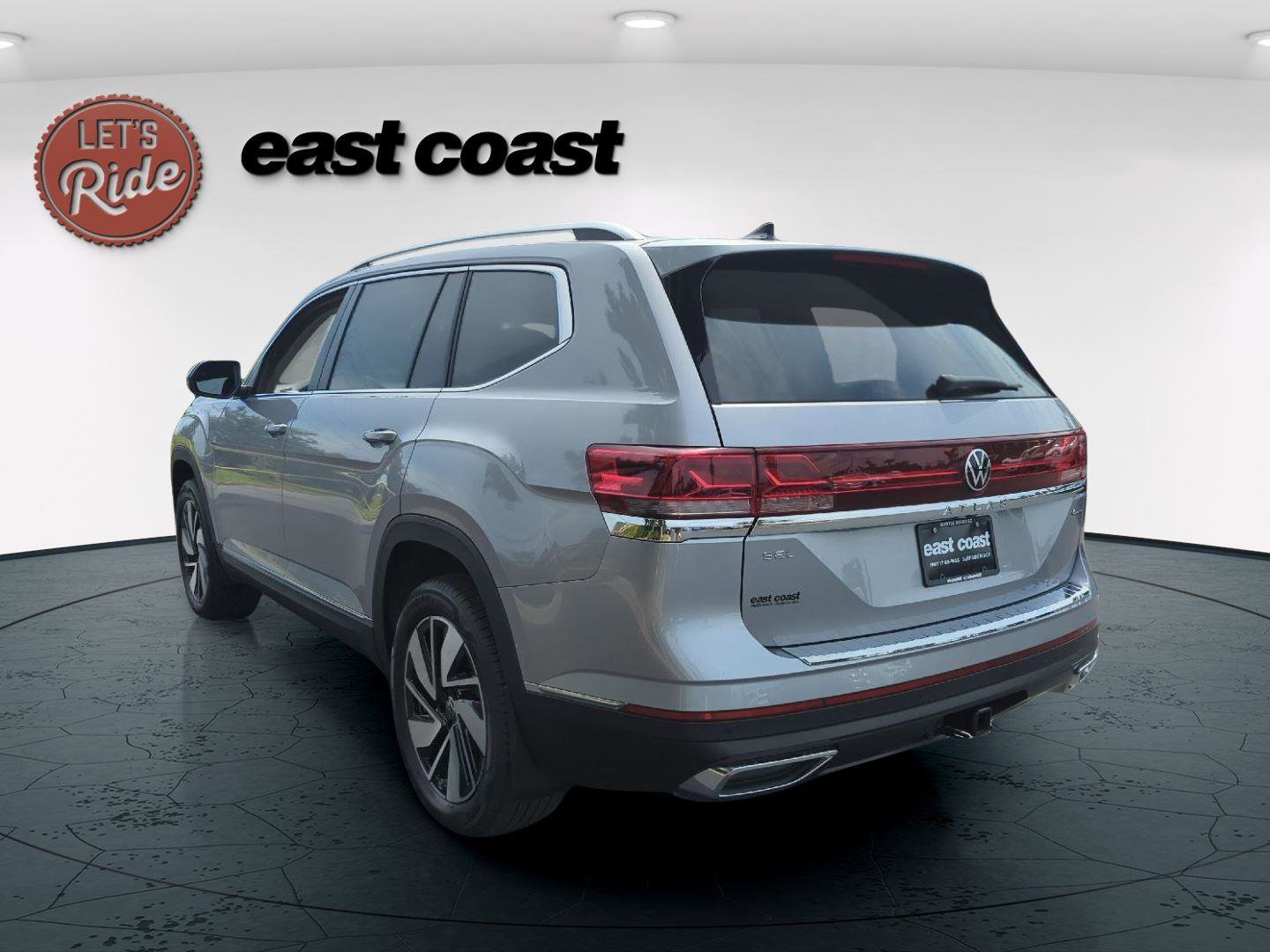 New 2026 Volkswagen Atlas SEL image 7