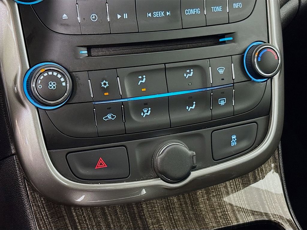 Used 2015 Chevrolet Malibu LT w/ Power Convenience Package FWD image 18