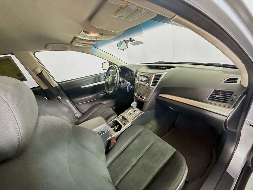 Used 2013 Subaru Outback 2.5i Premium w/ All-Weather Pkg image 27