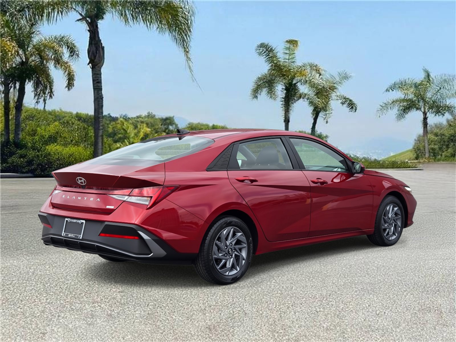 Used 2024 Hyundai Elantra Blue image 4