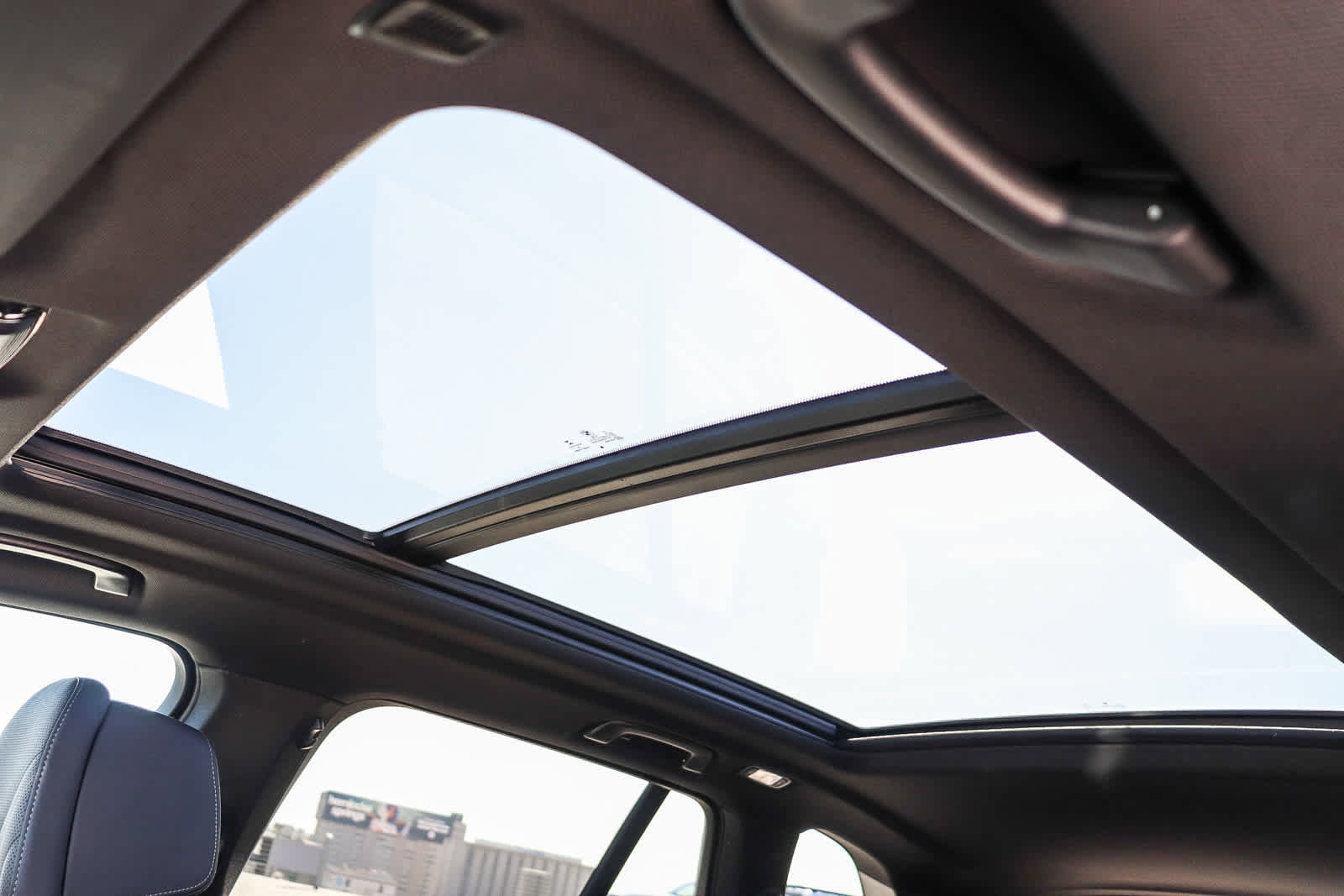 Used 2023 BMW X5 xDrive40i w/ Luxury Seating Package image 33