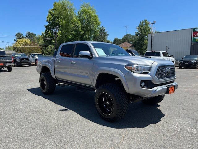 Used 2019 Toyota Tacoma TRD Sport image 28