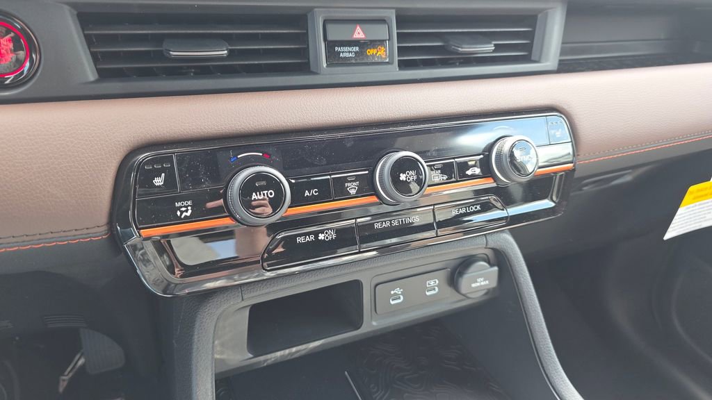 New 2026 Honda Pilot TrailSport image 19