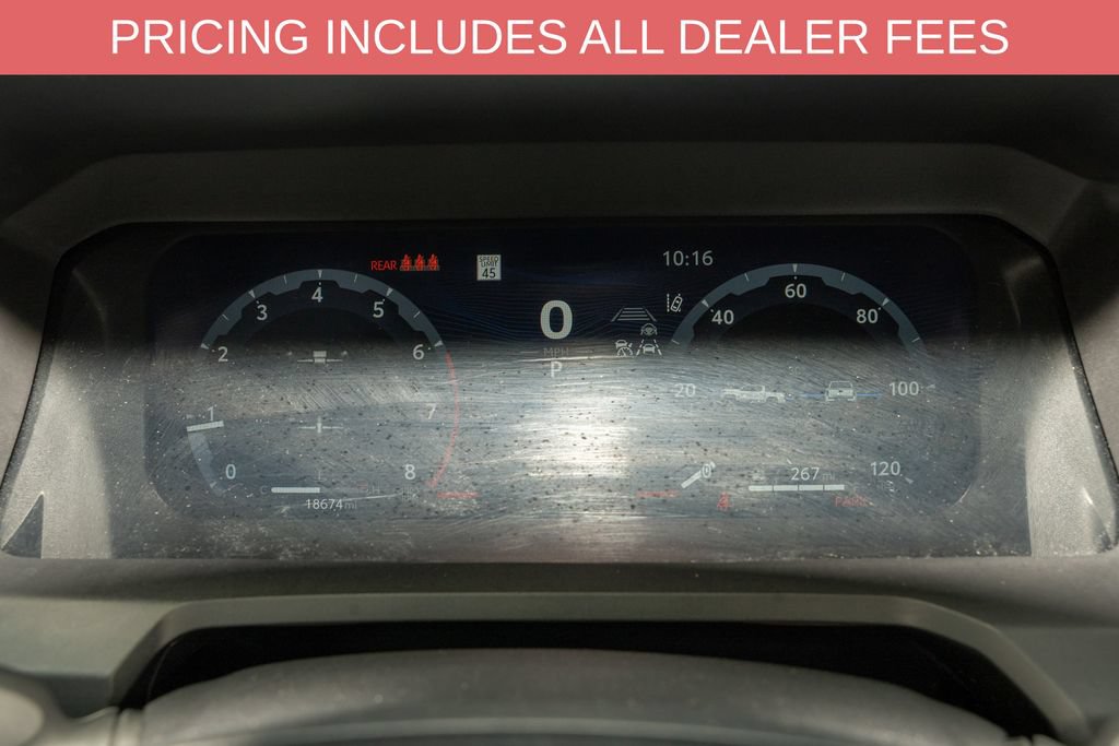 Certified 2025 Toyota Tacoma TRD Off-Road AWD/4WD image 16