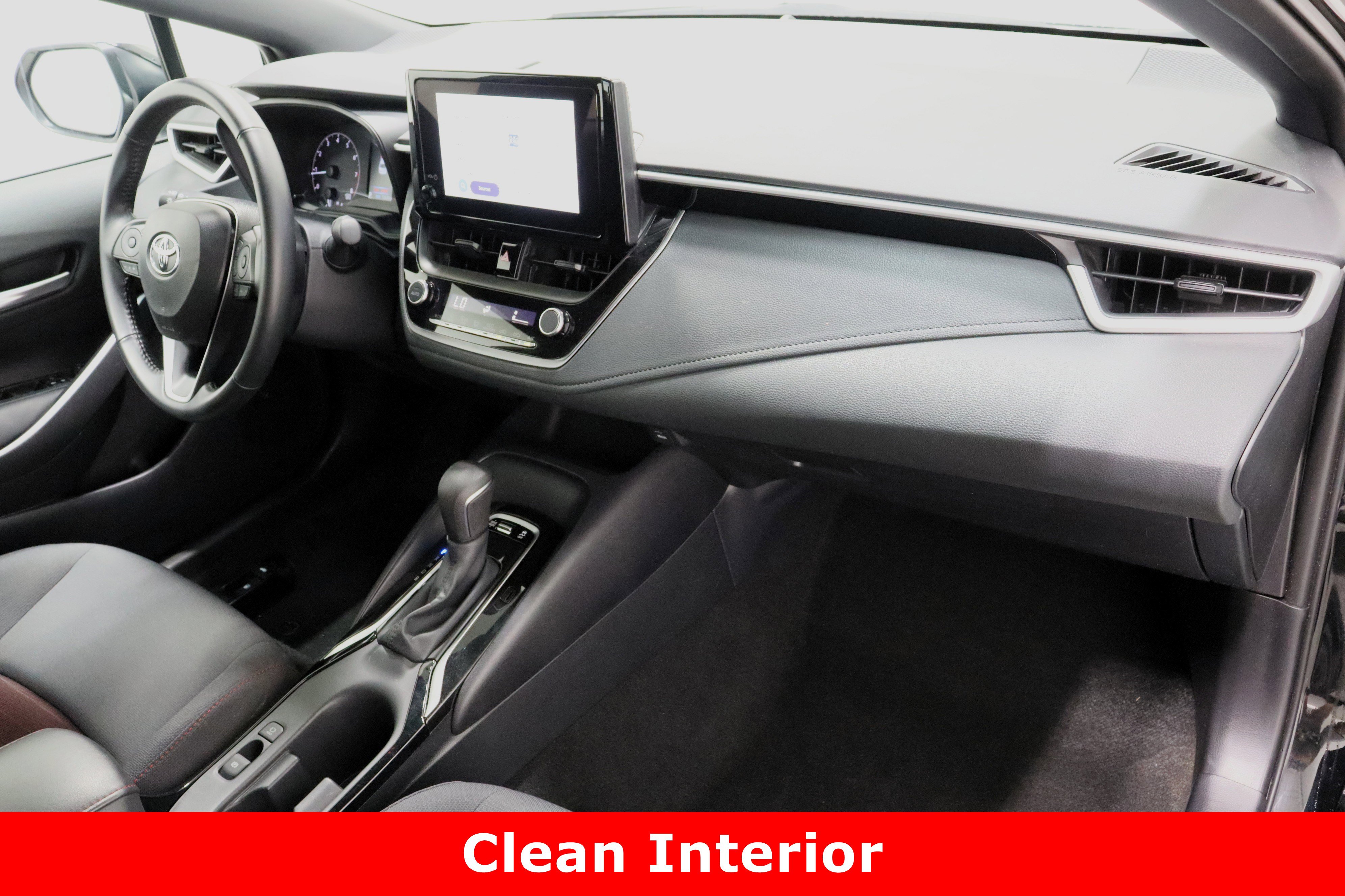 Used 2025 Toyota Corolla SE image 33