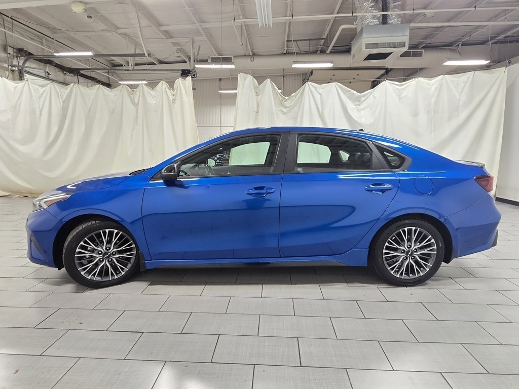 Used 2022 Kia Forte GT-Line w/ GT-Line Premium Package image 12